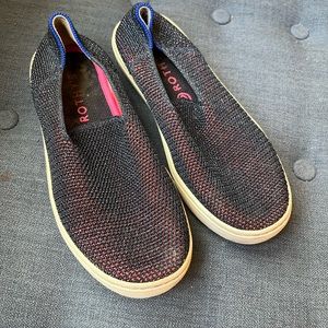 Rothy’s Retired Metallic Lace Sneakers | Size 2